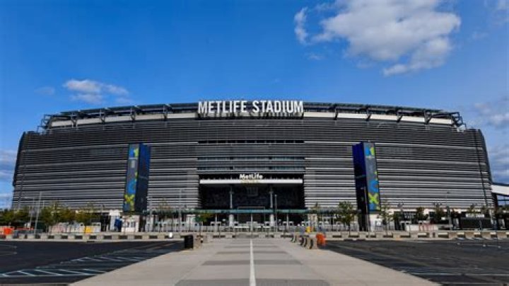 Can I park at MetLife Stadium without a permit