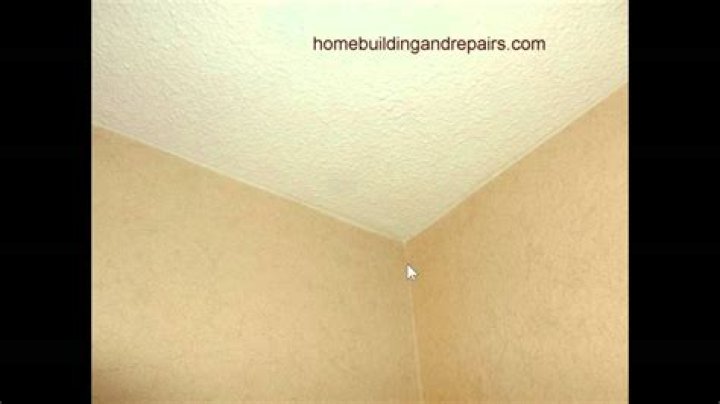 Can you caulk wallpaper