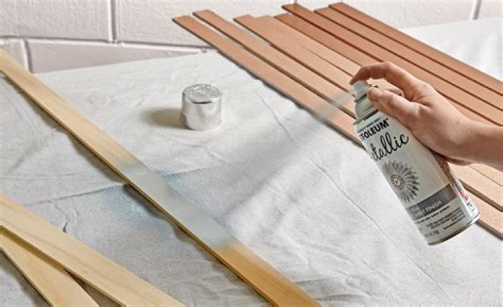 Can you spray paint wood