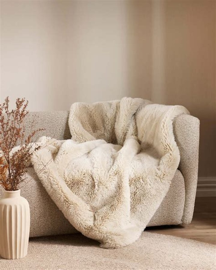 Can you wash faux fur throws