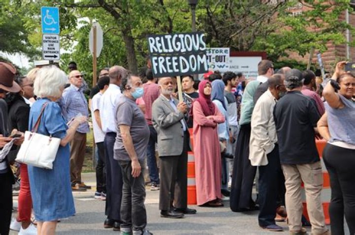 Did Rhode Island have religious freedom