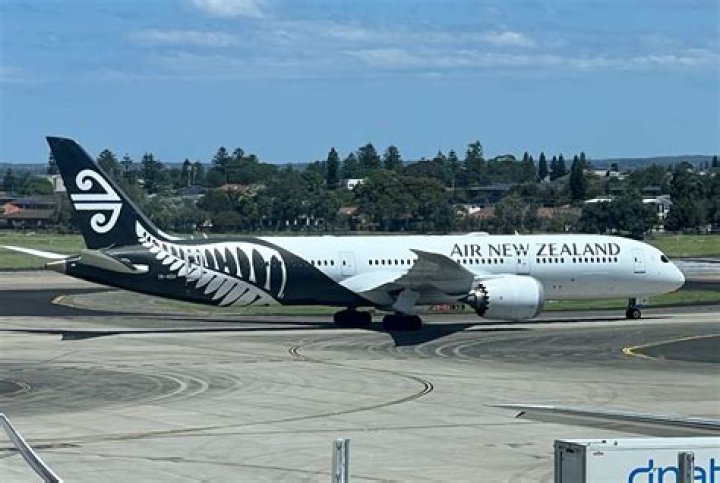 How big are Air New Zealand seats