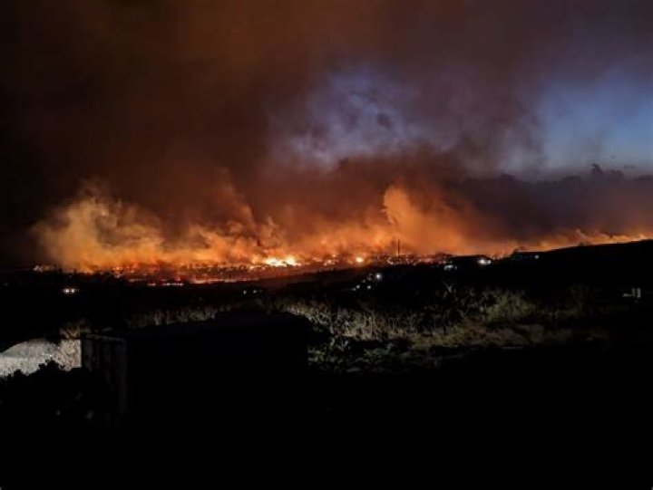 How close is fire to Vacaville