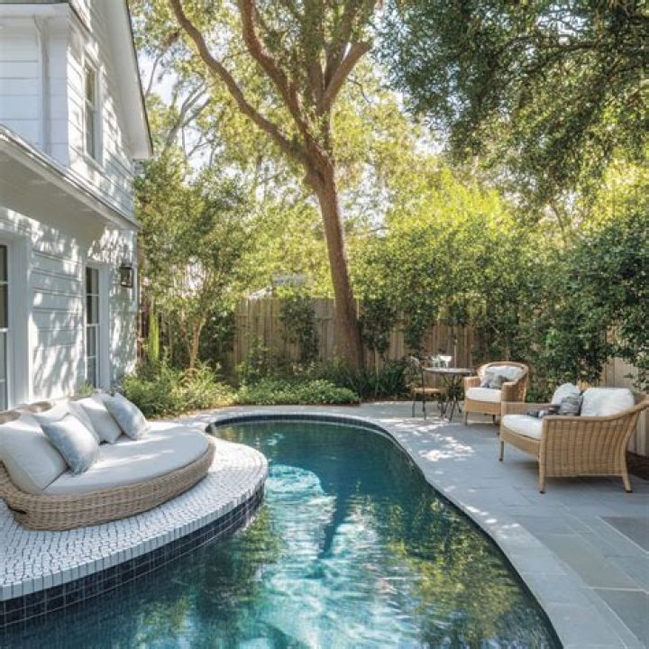 How do I decorate my backyard with a pool