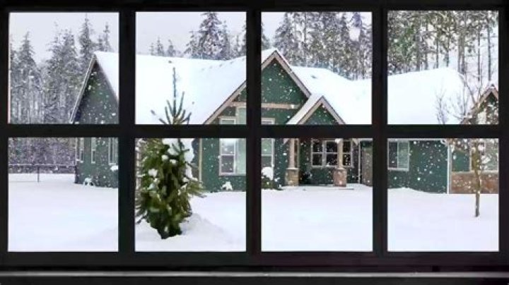 How do you get fake snow spray off Windows