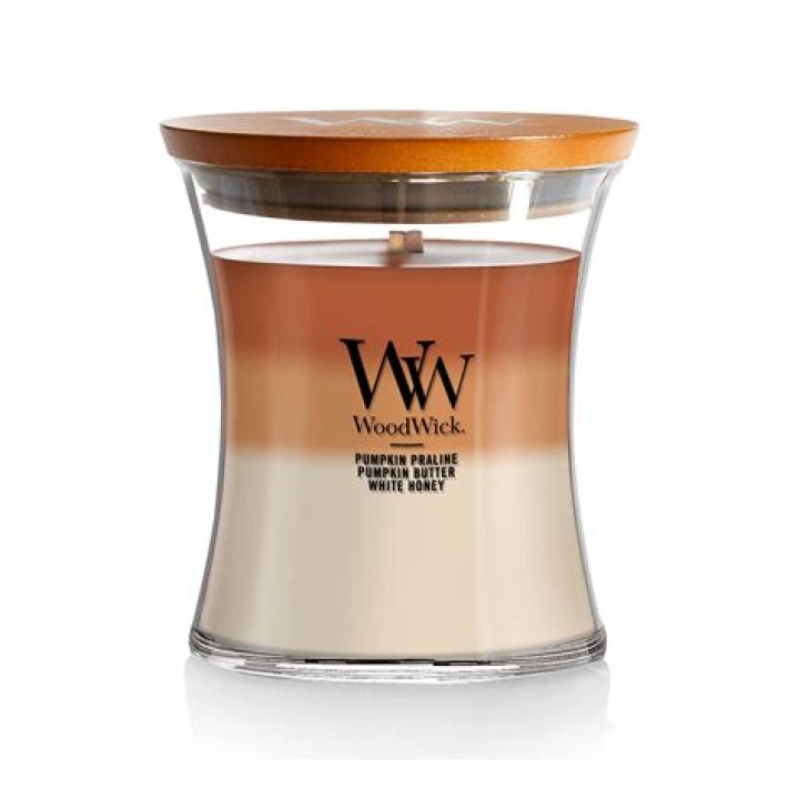 How do you use a WoodWick Candle