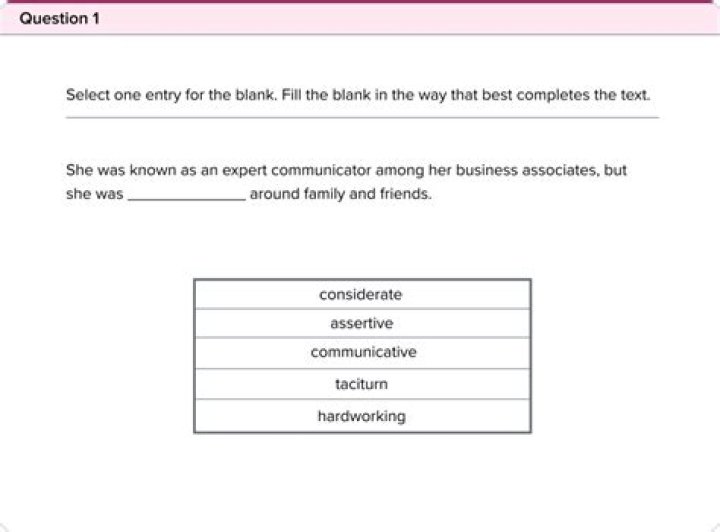 How many possible answer choices are there for a text completion question with only one blank