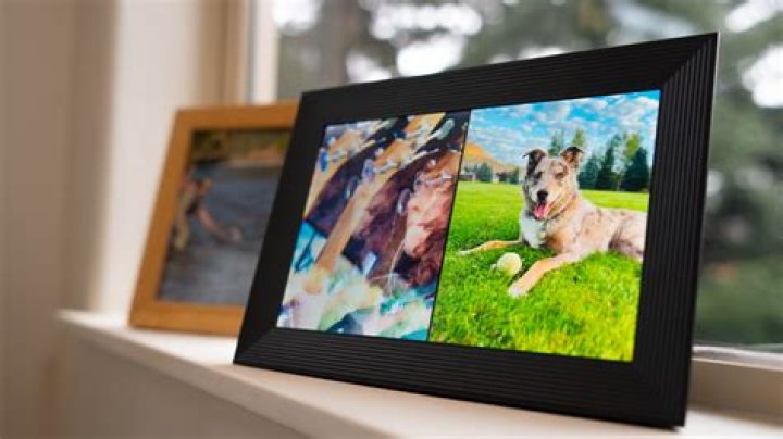 How much does a digital picture frame cost
