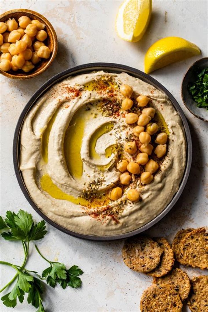Is hummus healthier than ranch