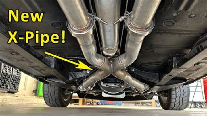 Is it bad to get water in your exhaust