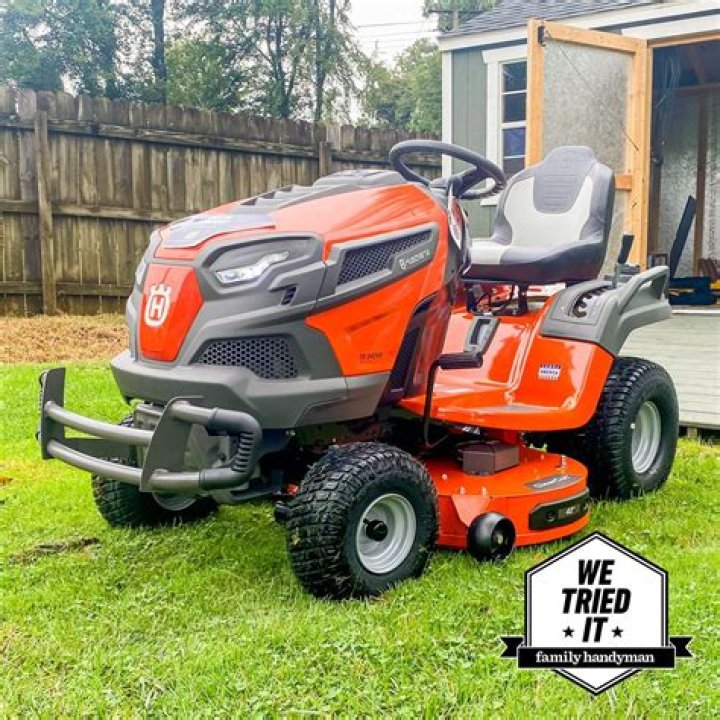 Question: Who Makes Huskee Riding Lawn Mowers