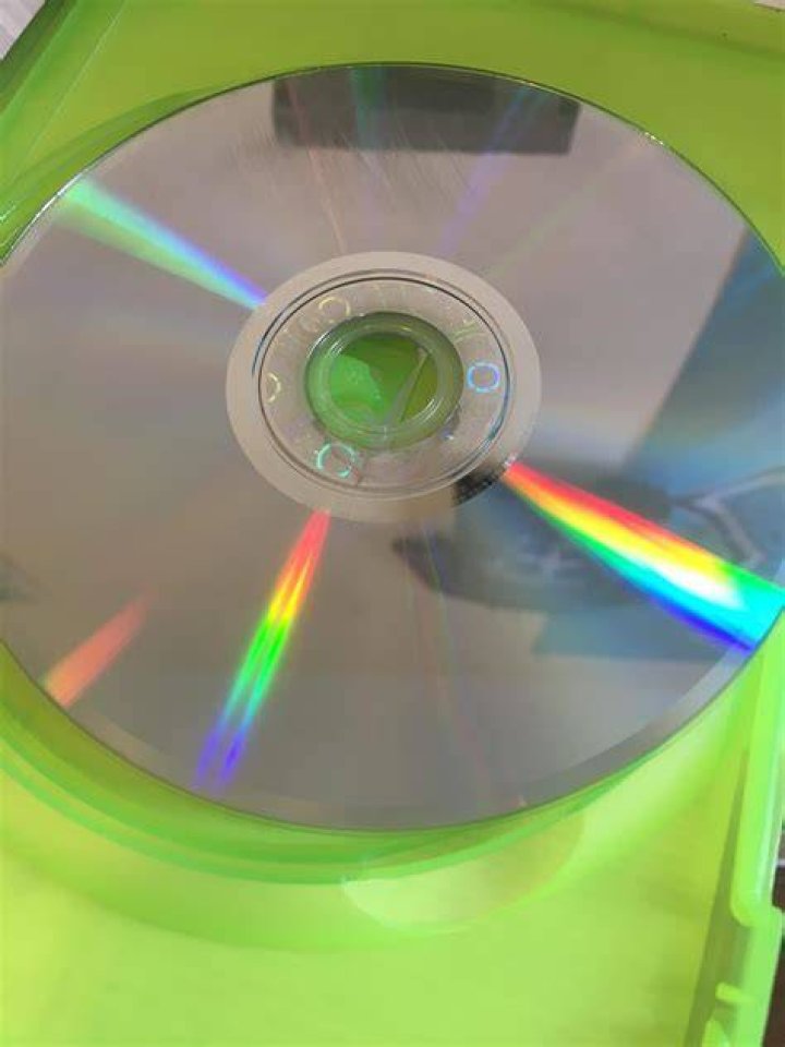 Quick Answer: How To Repair A Scratched Xbox 360 Disc With Toothpaste
