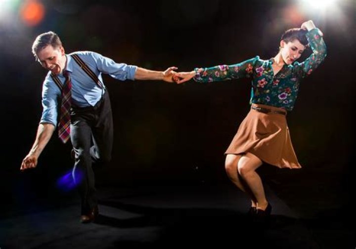 Swing dance moves - How To Discuss