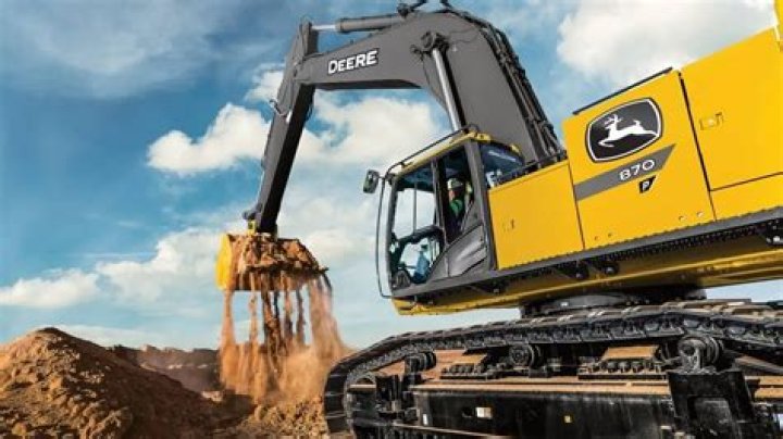 What is the biggest John Deere excavator
