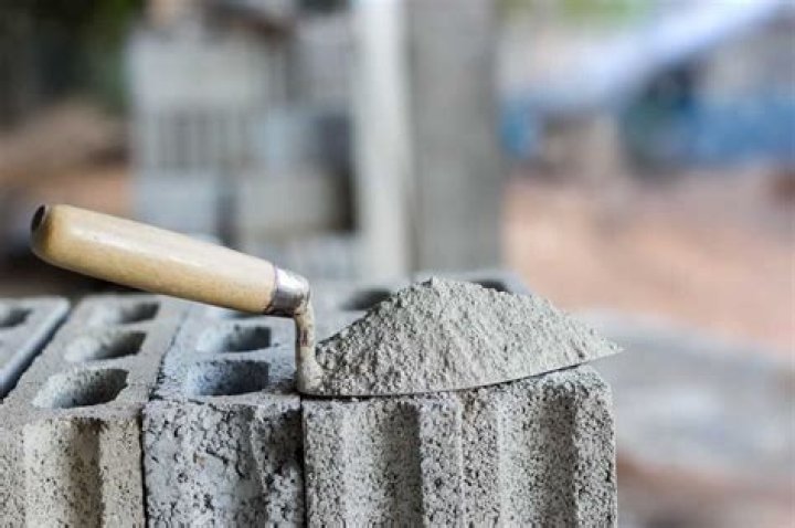 What is the difference between Portland cement and quikrete