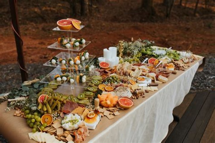 What kind of food do you serve at a fall wedding