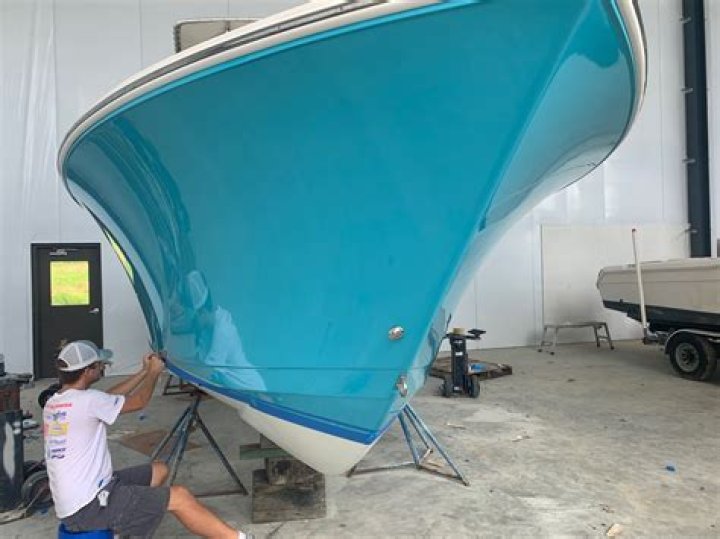 What paint is used for boats