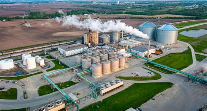 Where does Nebraska rank nationally in ethanol production
