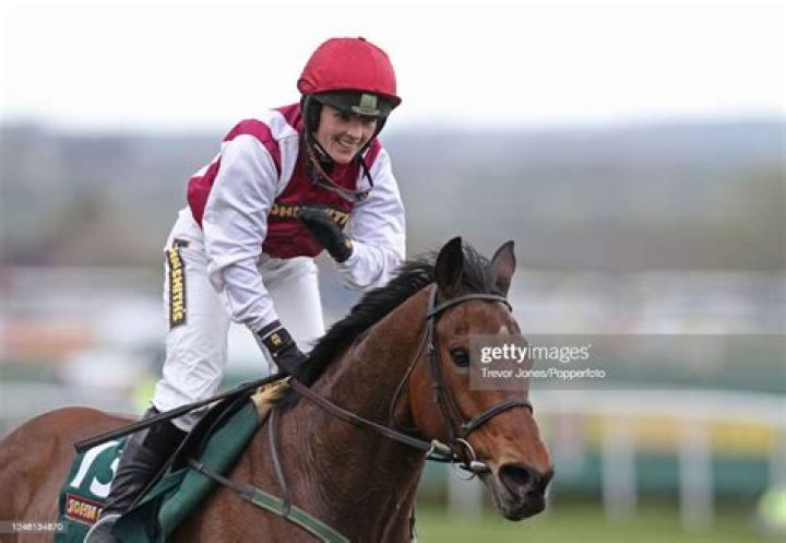 Who Is Katie Walsh Riding In The Grand National 2015